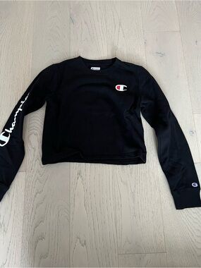 Champion Black Cropped Crew Sweatshirt with Sleeve Script